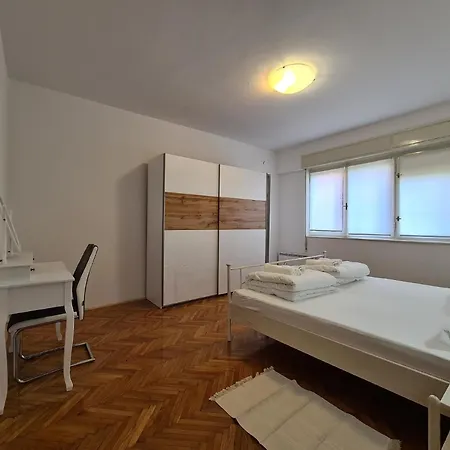Fuer 4 Personen Ca 64 Qm In Pula, Istrien Istrische Riviera * Pula