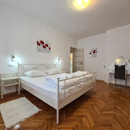 Fuer 4 Personen Ca 64 Qm In Pula, Istrien Istrische Riviera *
