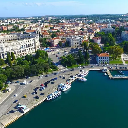 Fuer 4 Personen Ca 64 Qm In Pula, Istrien Istrische Riviera